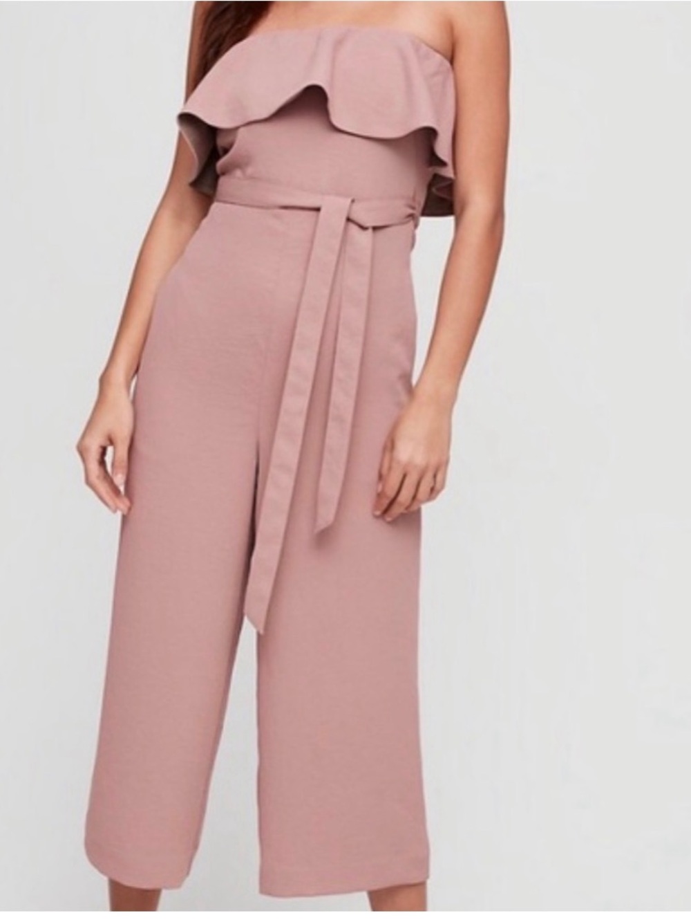 Aritzia Babaton ruffle jumpsuit sz 6